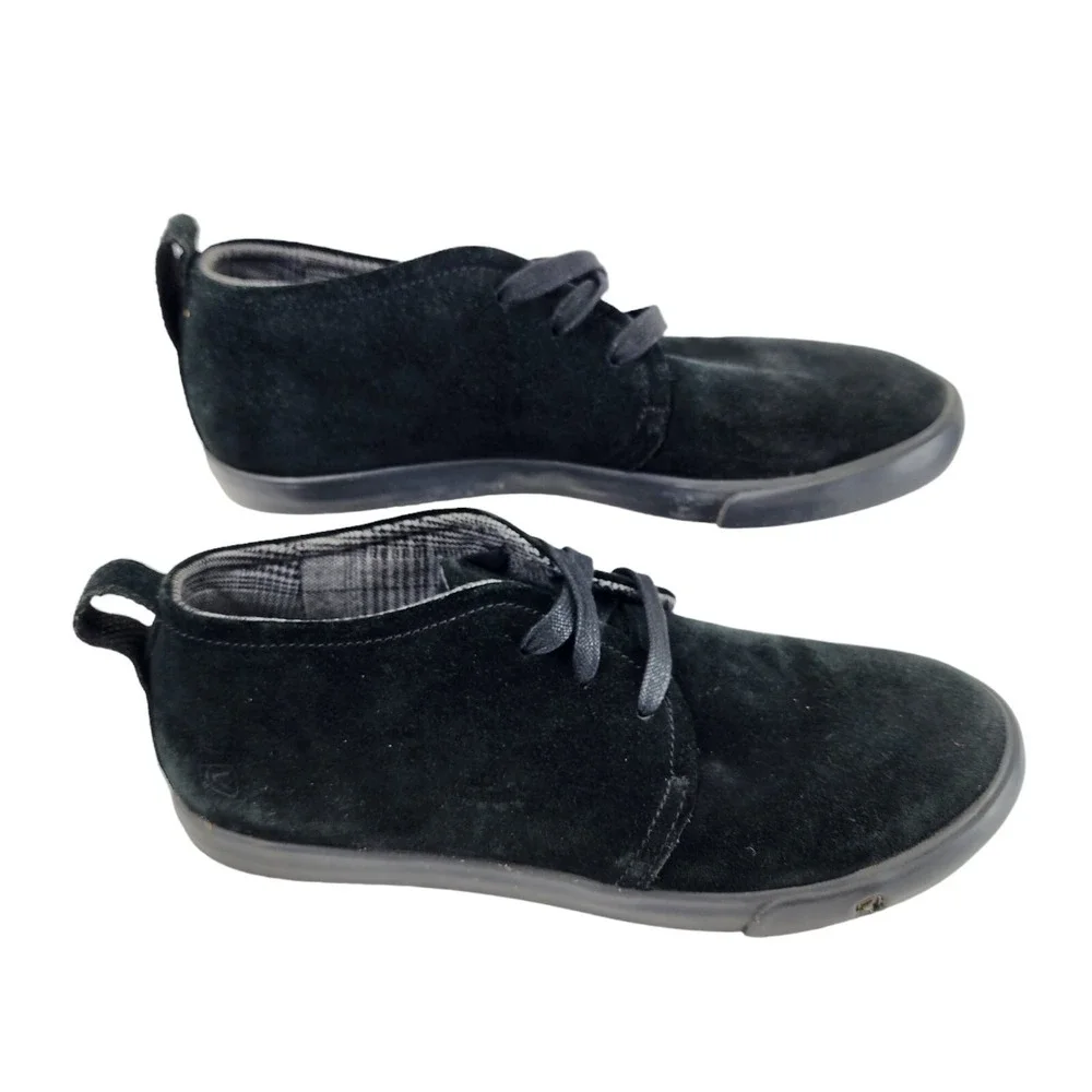 Keen Santa Cruz Chukka Sneakers Mens Size 9 EUR 42 Black Suede Leather Shoes